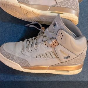 Air Jordan step women